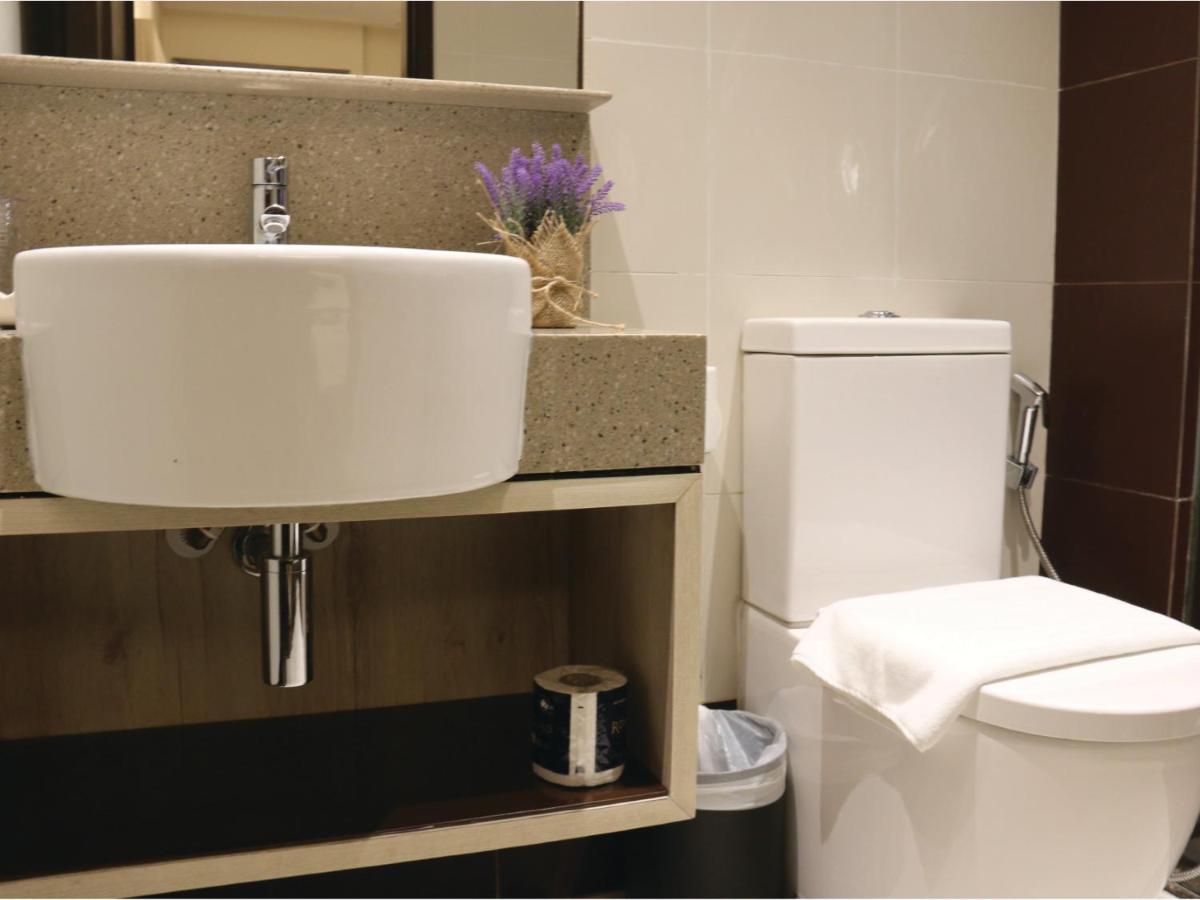 Aqueen Prestige Hotel Lavender Singapura Luaran gambar