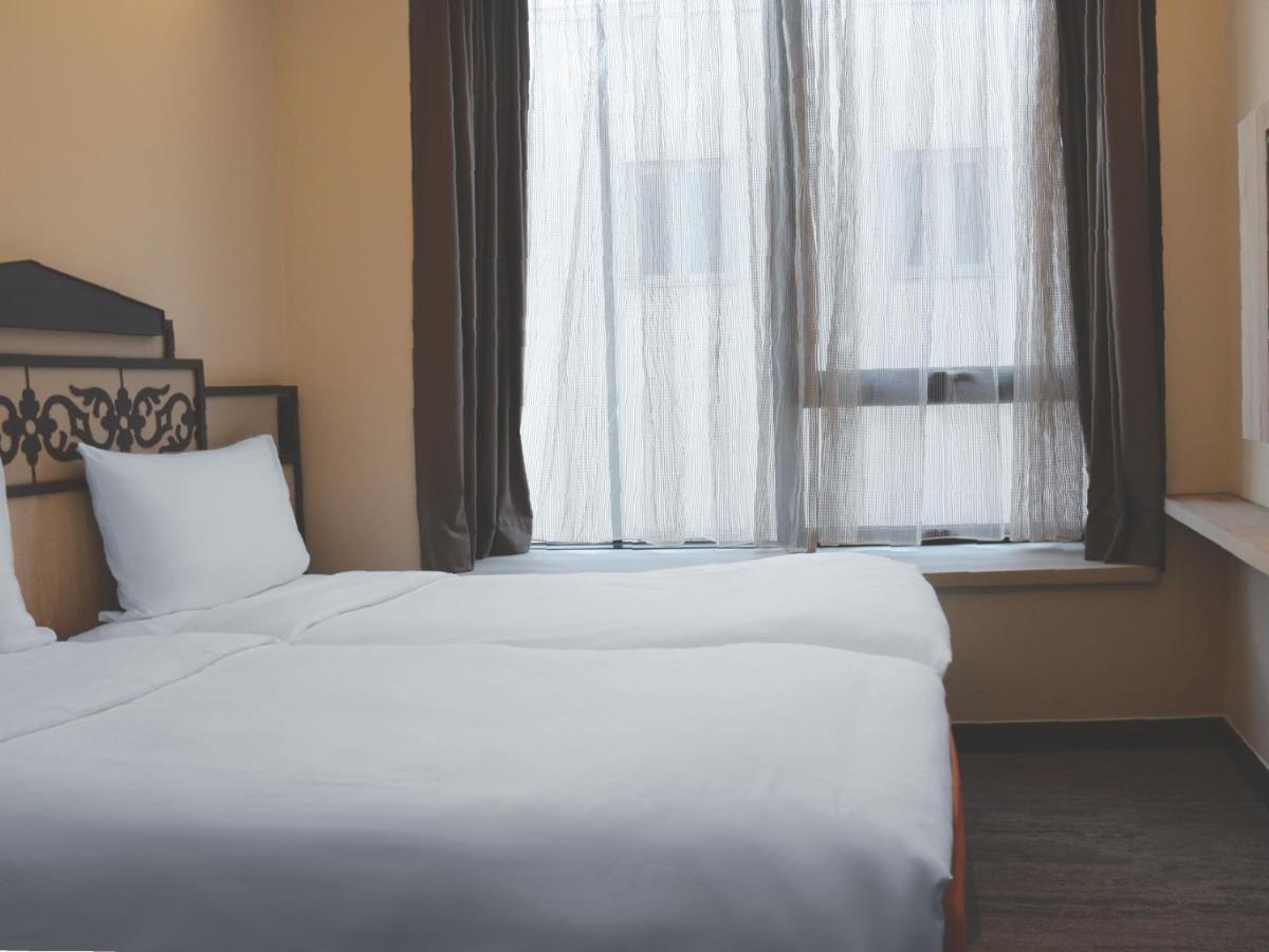 Aqueen Prestige Hotel Lavender Singapura Luaran gambar